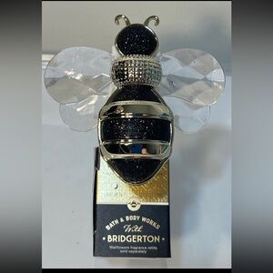Bath & Body Works x Bridgerton Bee Nightlight Wallflowers Plug